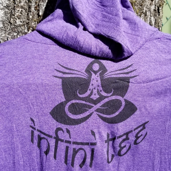 Long Sleeve Hoodie Tee - Picture 4 of 5